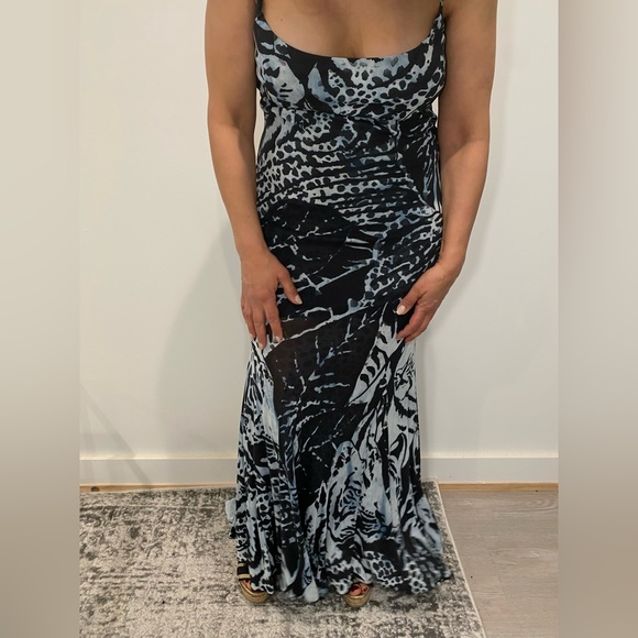 Roberto Cavalli blue tiger dress - Picture 6 of 15